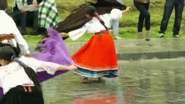 Campesinos quechua celebrando Inti Raymi o Festival del Sol — Vídeos de Stock