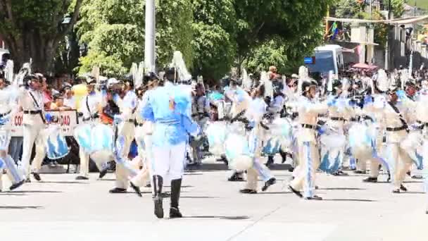 Banos De Agua Santa Parade Partie 2 — Video