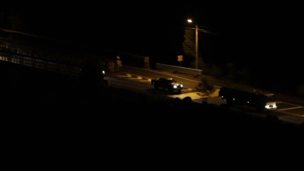 Небезпечні водіння вночі — стокове відео