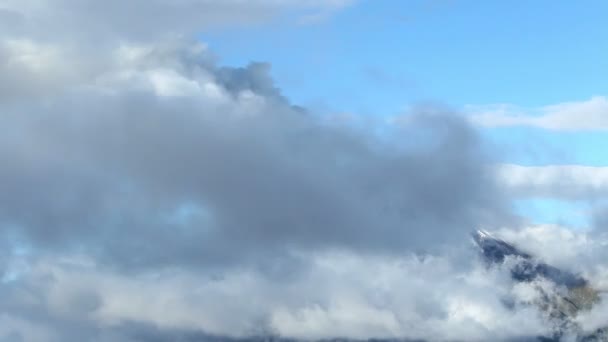 Vulcão tungurahua em erupção — Vídeo de Stock