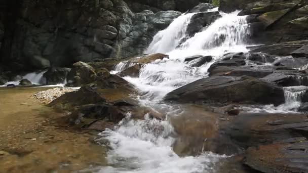 Gaio De La Pena Waterfall — Stock Video