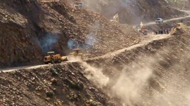 Yüksek irtifa yol yapım