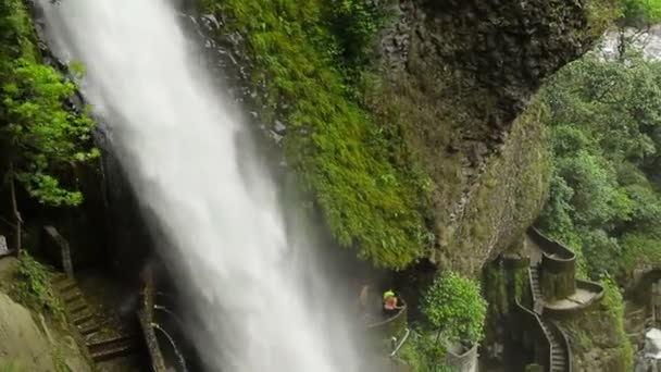 Ekvádorské turistické Hotspot — Stock video