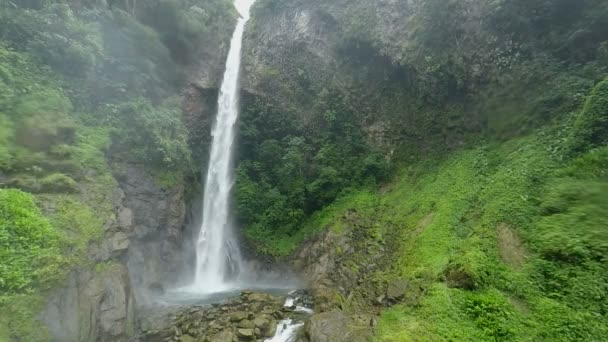 Machay waterval Slowmotion — Stockvideo