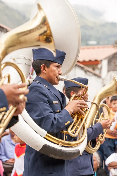 Police Band Instrument à vent joueur — Photo