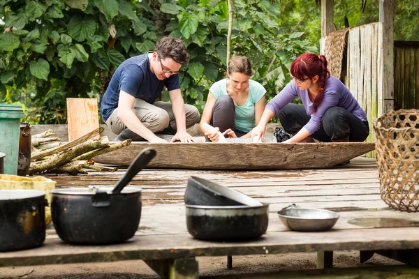 Indigenous Lifestyle In South America — Stock Photo, Image