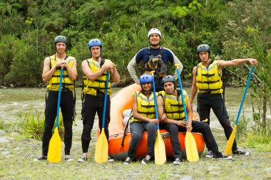Whitewater nehir Rafting ekibi
