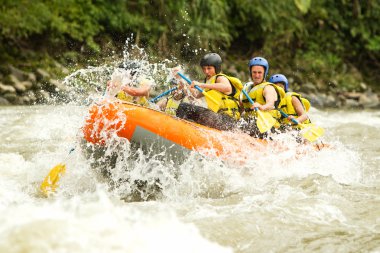 Whitewater Nehri Rafting