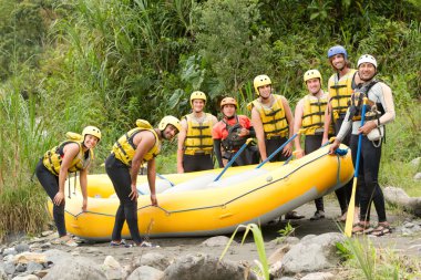 Whitewater nehir Rafting ekibi
