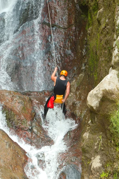 Rapel alta cachoeira canyon — Fotografia de Stock