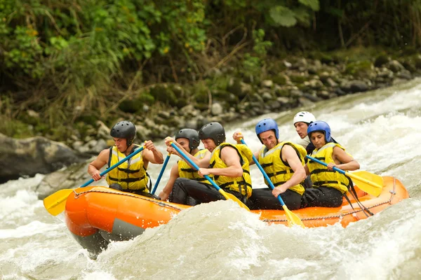 Rzeki Whitewater Rafting — Zdjęcie stockowe