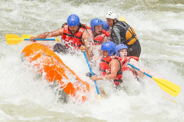 Rafting en el río Whitewater — Foto de Stock