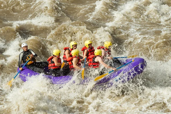 Rafting en el río Whitewater — Foto de Stock