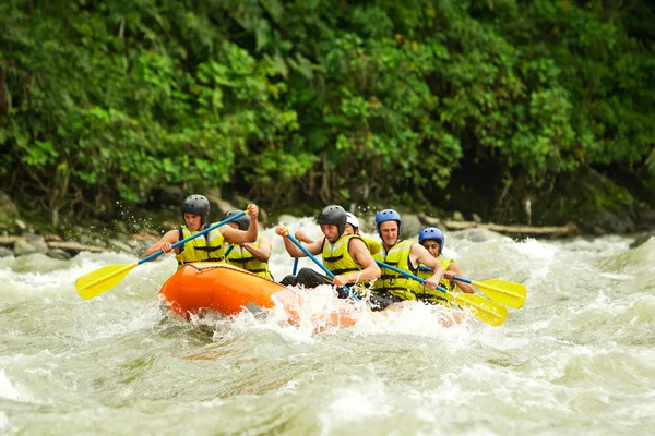 Rzeki Whitewater Rafting — Zdjęcie stockowe