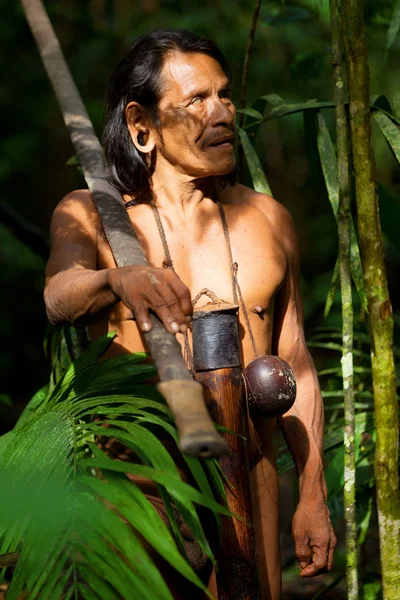 Huaorani Caçador Indígena Na Bacia Amazônica — Fotografia de Stock