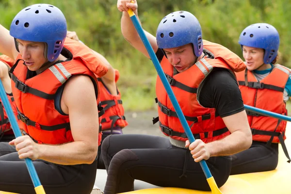 Entrenamiento de Rafting en el río Whitewater — Foto de Stock