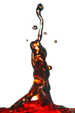 Su damla çarpışma etkisi