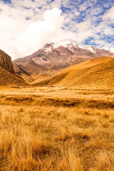 Vulcão Chimborazo na América do Sul — Fotografia de Stock