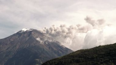 Tungurahua volkan Erüpsiyonu