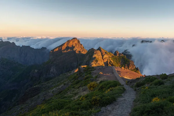 Wandelpad Pico Ruivo Ochtends Vroeg Madeira — Stockfoto