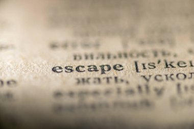 Klasik sözlükte basılmış kaçış kelimesine odaklan