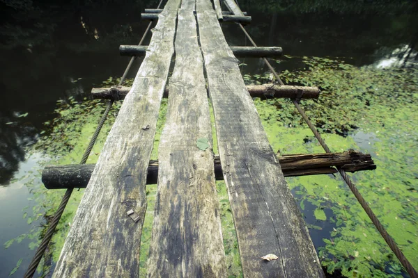 Trä linan bridge — Stockfoto