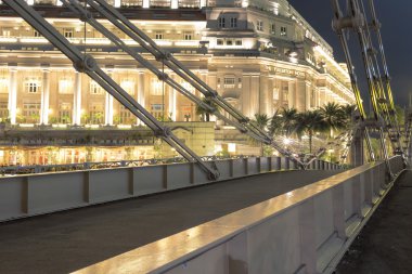 Cavenagh Köprüsü Singapur