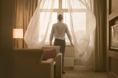 Hanfsome adam portresi