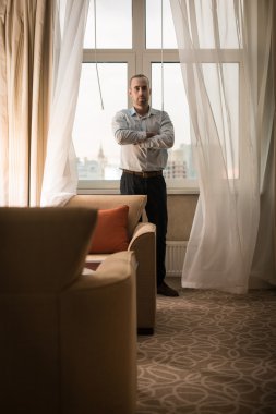 Hanfsome adam portresi