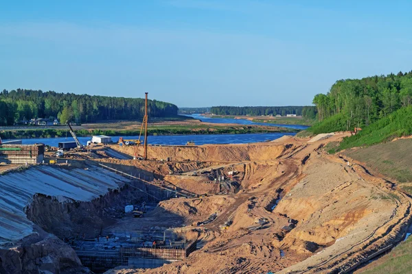 Construção de uma central hidroeléctrica de Vitebsk . Fotos De Bancos De Imagens