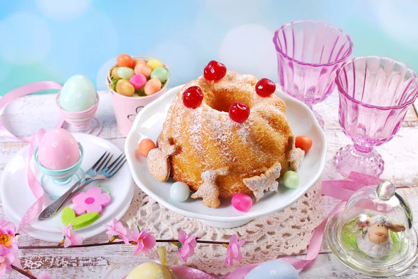 Easter ring cake with cherry decoration and icing sugar — Stock Photo, Image