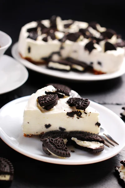 Pastel de queso blanco y negro — Foto de Stock