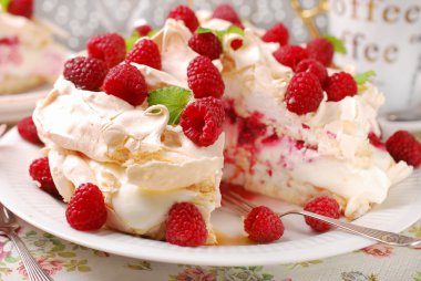 pavlova cake with raspberries clipart