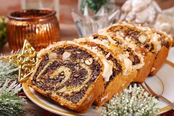 Poppy seed cake for christmas — Stock Photo, Image