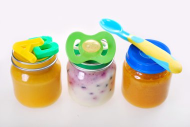 kavanoz bebek maması