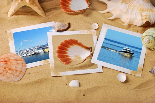 Férias de verão fundo com fotos à beira-mar na praia — Fotografia de Stock