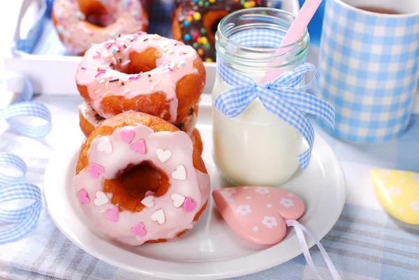 Homemade donuts and milk — Stock Photo, Image