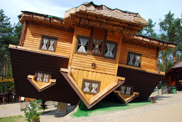 Szymbark çatı ev — Stok fotoğraf