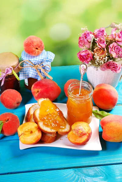 Homemade peach jam — Stock Photo, Image