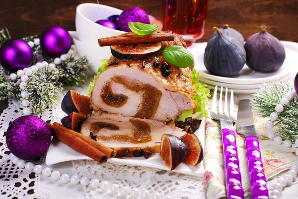 Loin of pork stuffed with figs for christmas — Stock Photo, Image