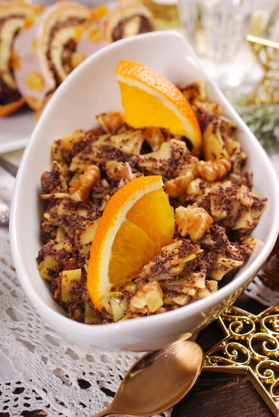 ケシの実とドライ フルーツのクリスマスイブ供給麺 — ストック写真