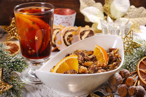 Noodles with poppy seeds and dried fruits for christmas eve supp — Stock Photo, Image