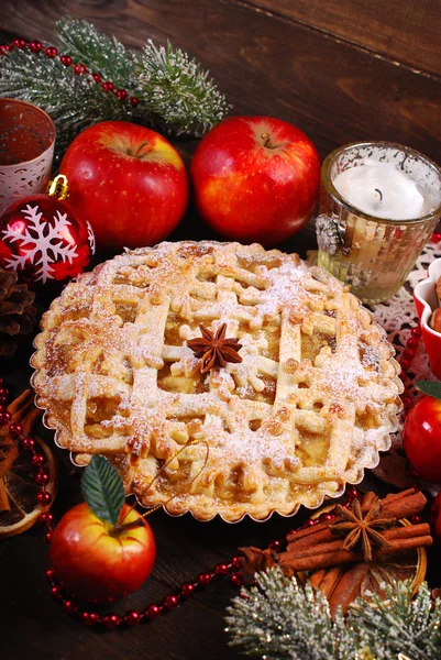 Яблучний пиріг на Різдво — стокове фото