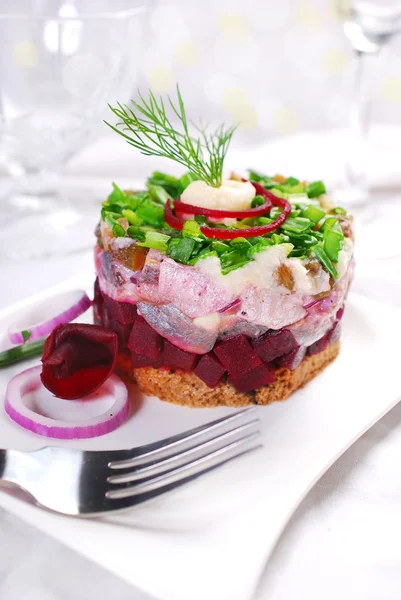 Herring tartar with beets and chive — Stock Photo, Image