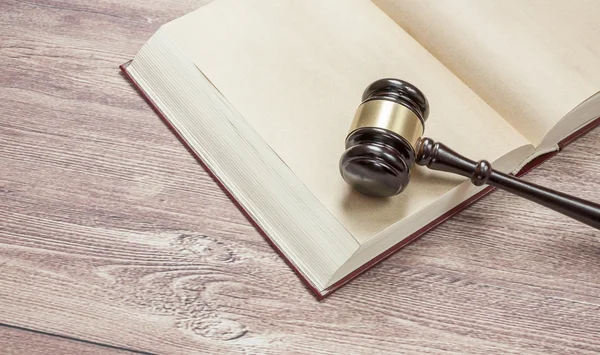 Judge gavel on the brown wooden table,justice — Stock Photo, Image