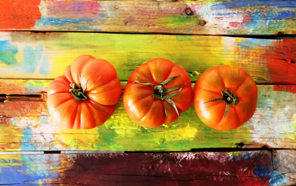 Drie tomaten foto — Stockfoto