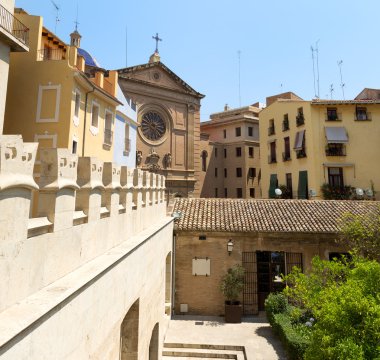 Sigarasız, iç avlu ipek değişiminin