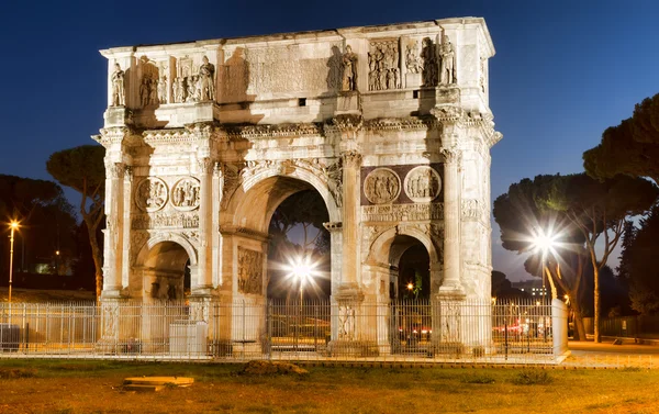 Arco di Costantino dans la nuit . — Photo