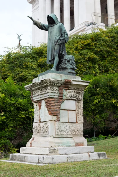 Statue of Cola di Rienzo — Stock Photo, Image