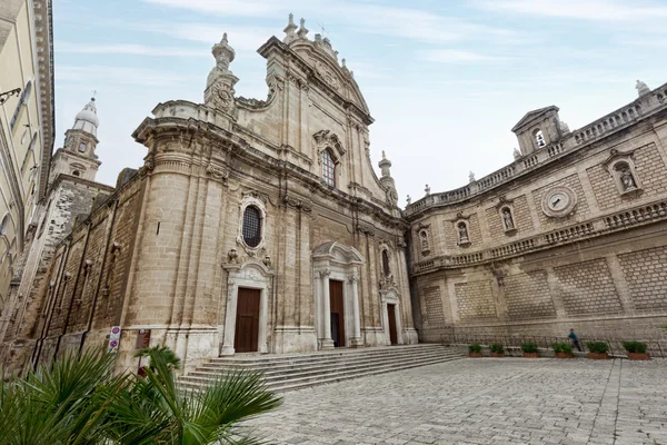 Basilikan Cattedrale Maria Santissima della Madia i Monopoli. Italien. — Stockfoto